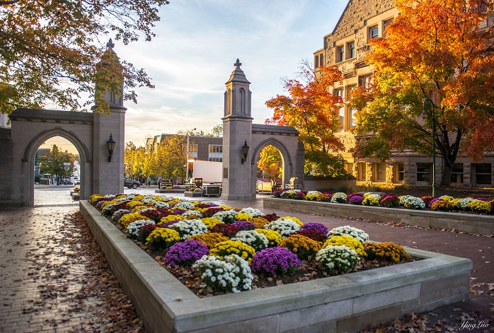 Entrance to Indiana University, Bloomington, Ying Luo / 500px