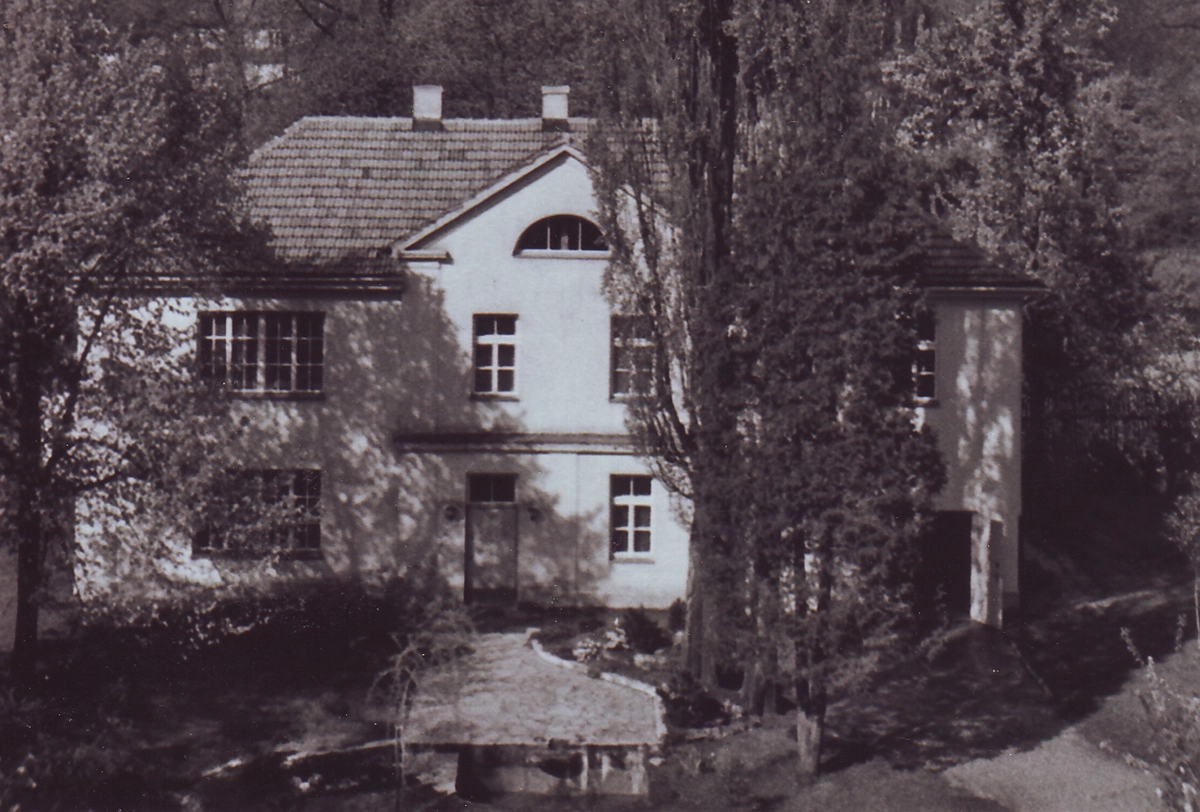 Ursprüngliches Gartenhaus der Villa Heymel 1957