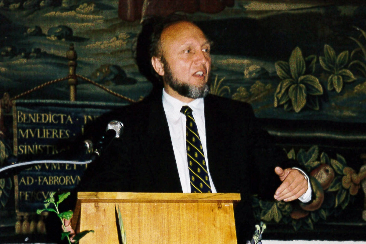 Hans-Werner Sinn hinterm Podium